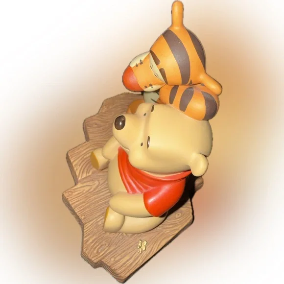 Disney Pooh & Friends “Thanks For Caring”Figurine - Picture 7 of 7